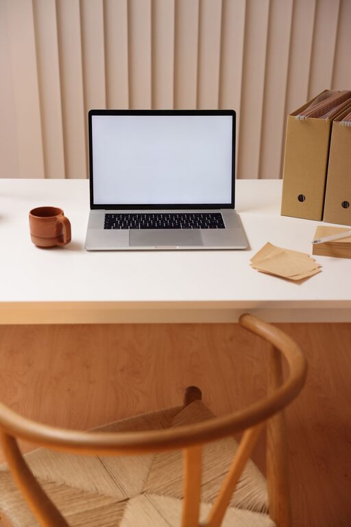 How to Declutter Your Digital Life for More Focus and Peace